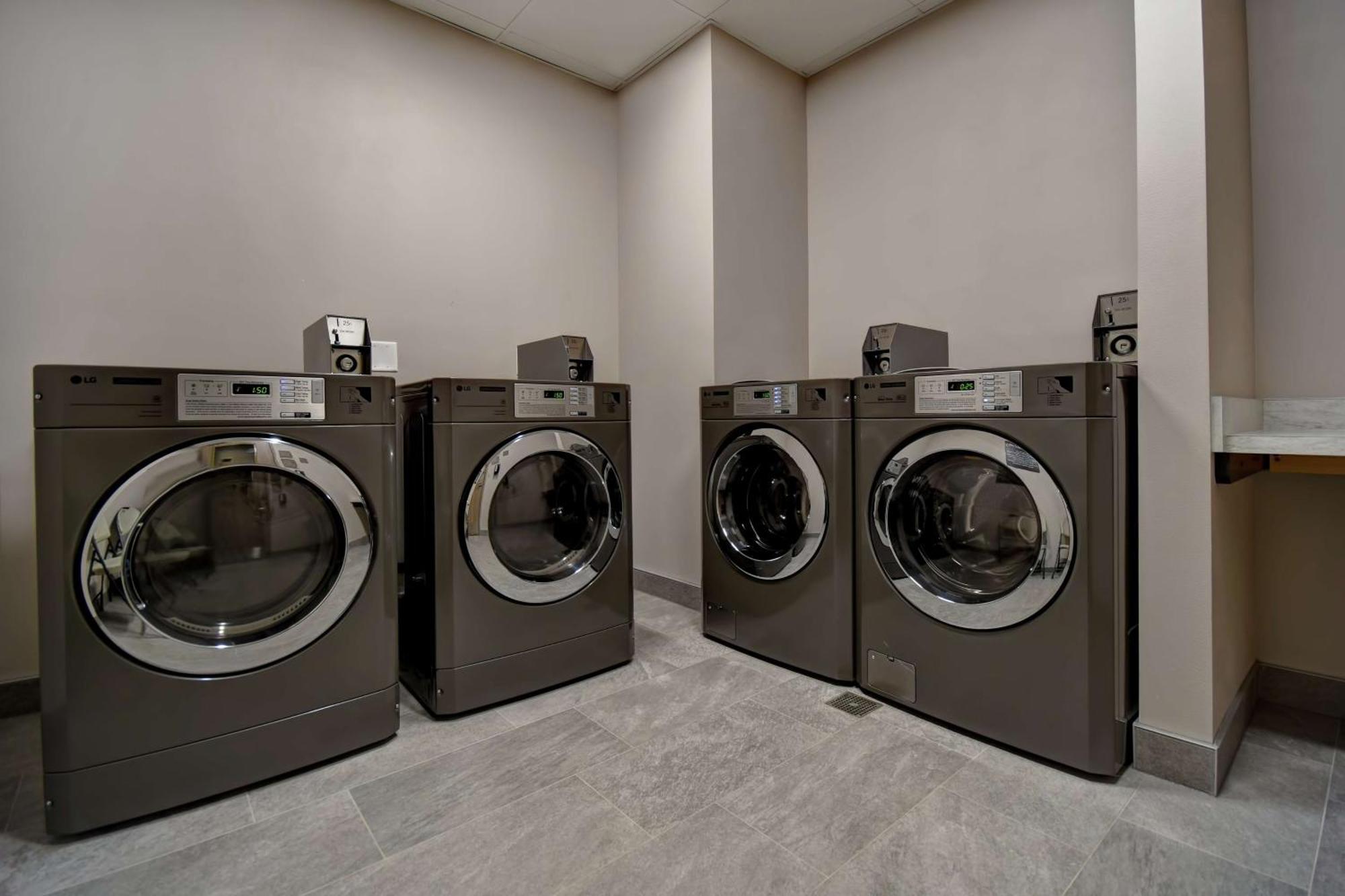 Homewood Suites By Hilton Orange New Haven Luaran gambar