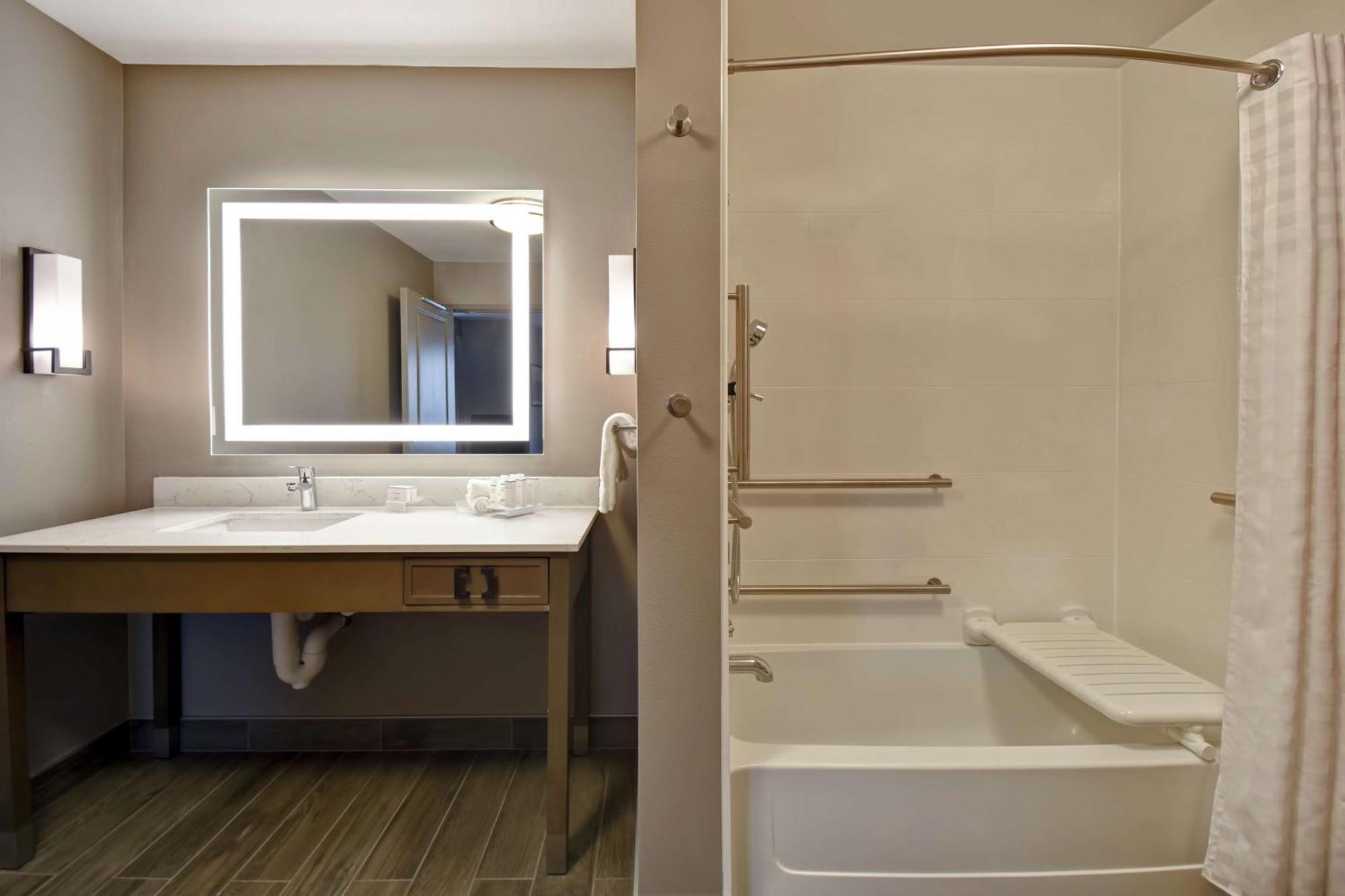 Homewood Suites By Hilton Orange New Haven Luaran gambar